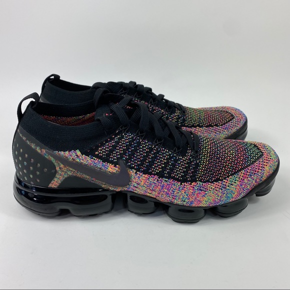 black multi color vapormax
